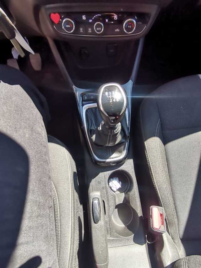 Opel Crossland 1.5l - Bianco