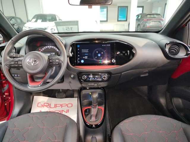 Toyota Aygo X 1.0l - Rosso