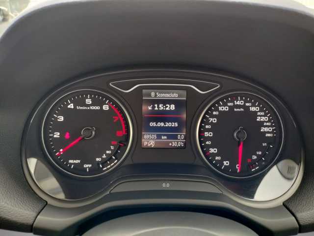 Audi Q2 1.0l - Bianco