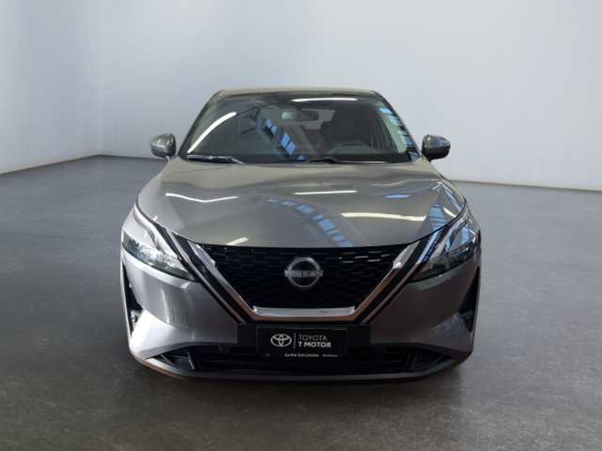 Nissan Qashqai 1.3l - Grigio scuro