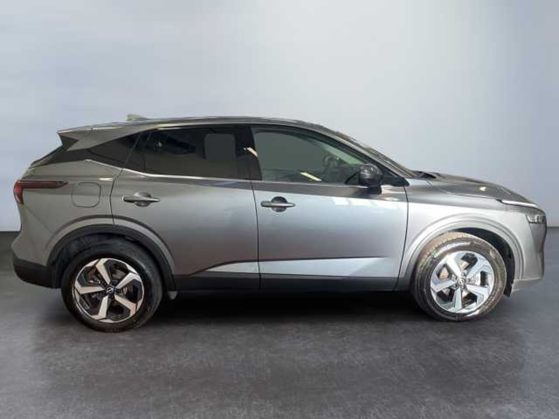 Nissan Qashqai 1.3l - Grigio scuro