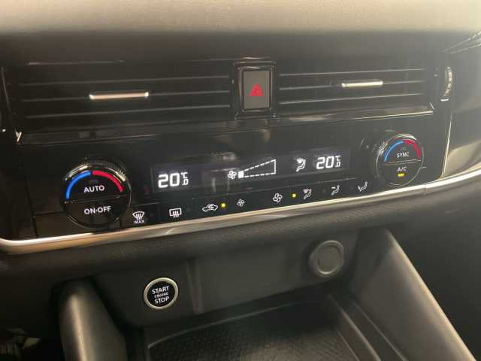 Nissan Qashqai 1.3l - Grigio scuro