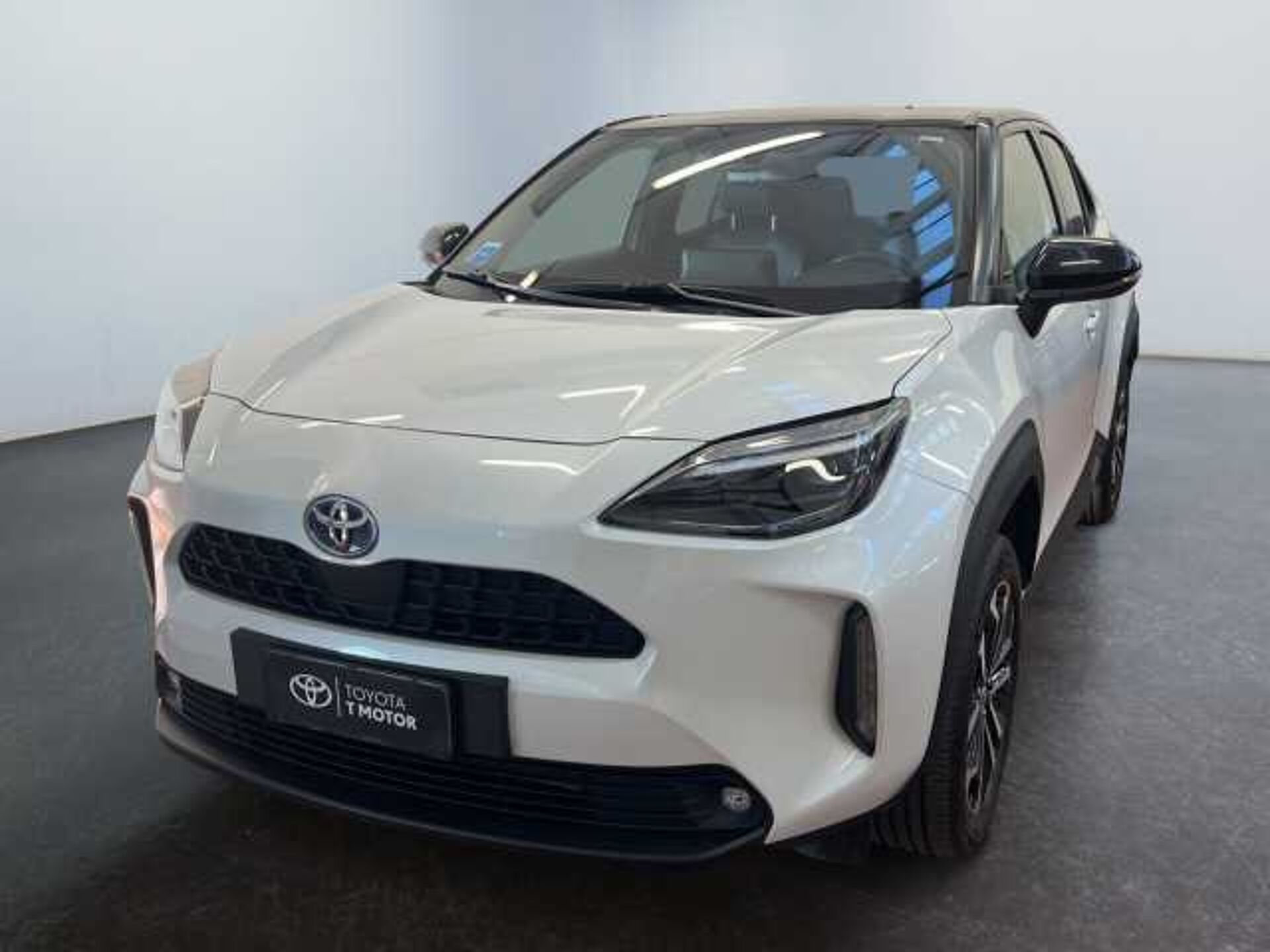 Toyota Yaris Cross 1.5l - Bianco