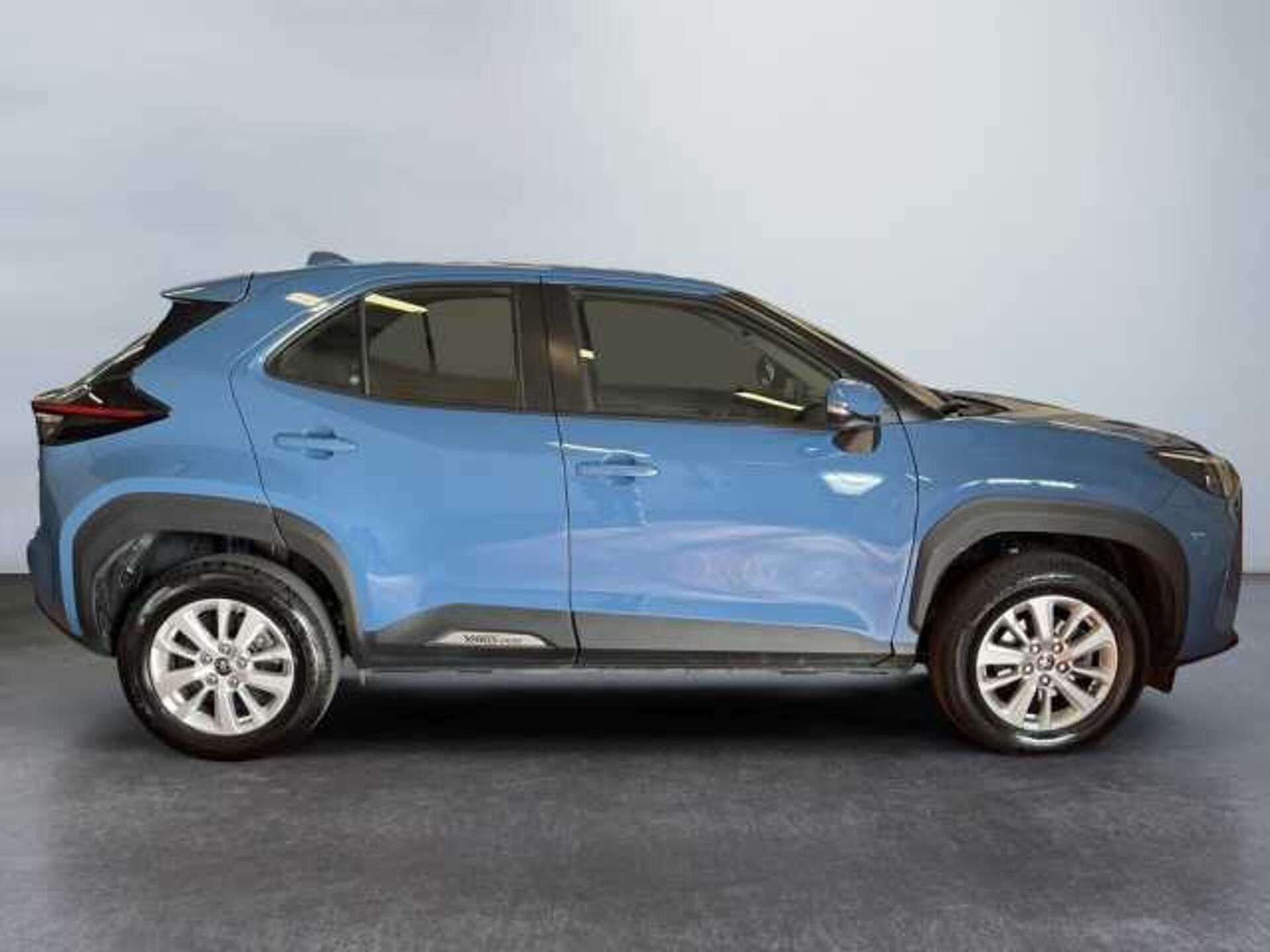 Toyota Yaris Cross 1.5l - Blu