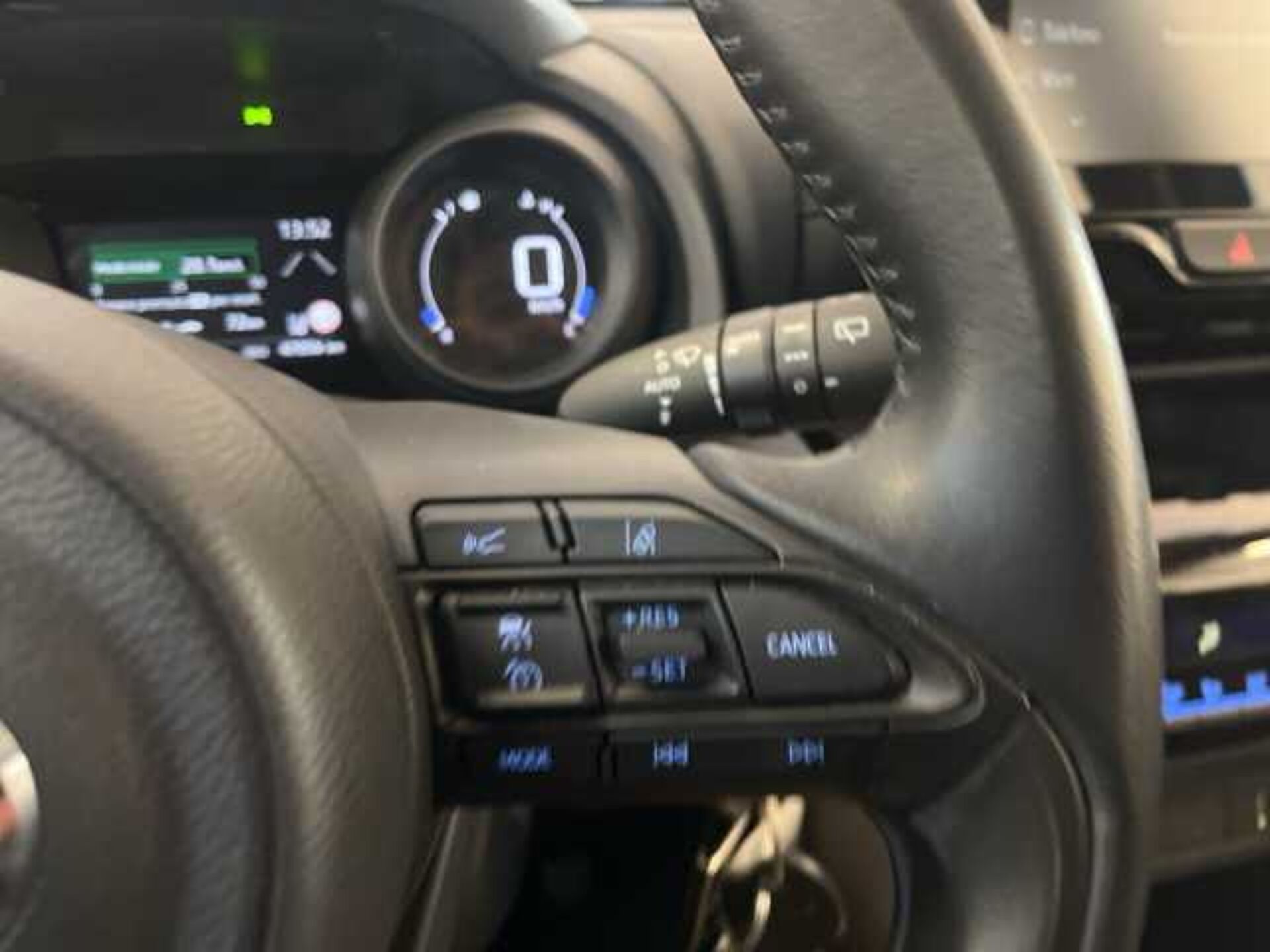 Toyota Yaris Cross 1.5l - Blu