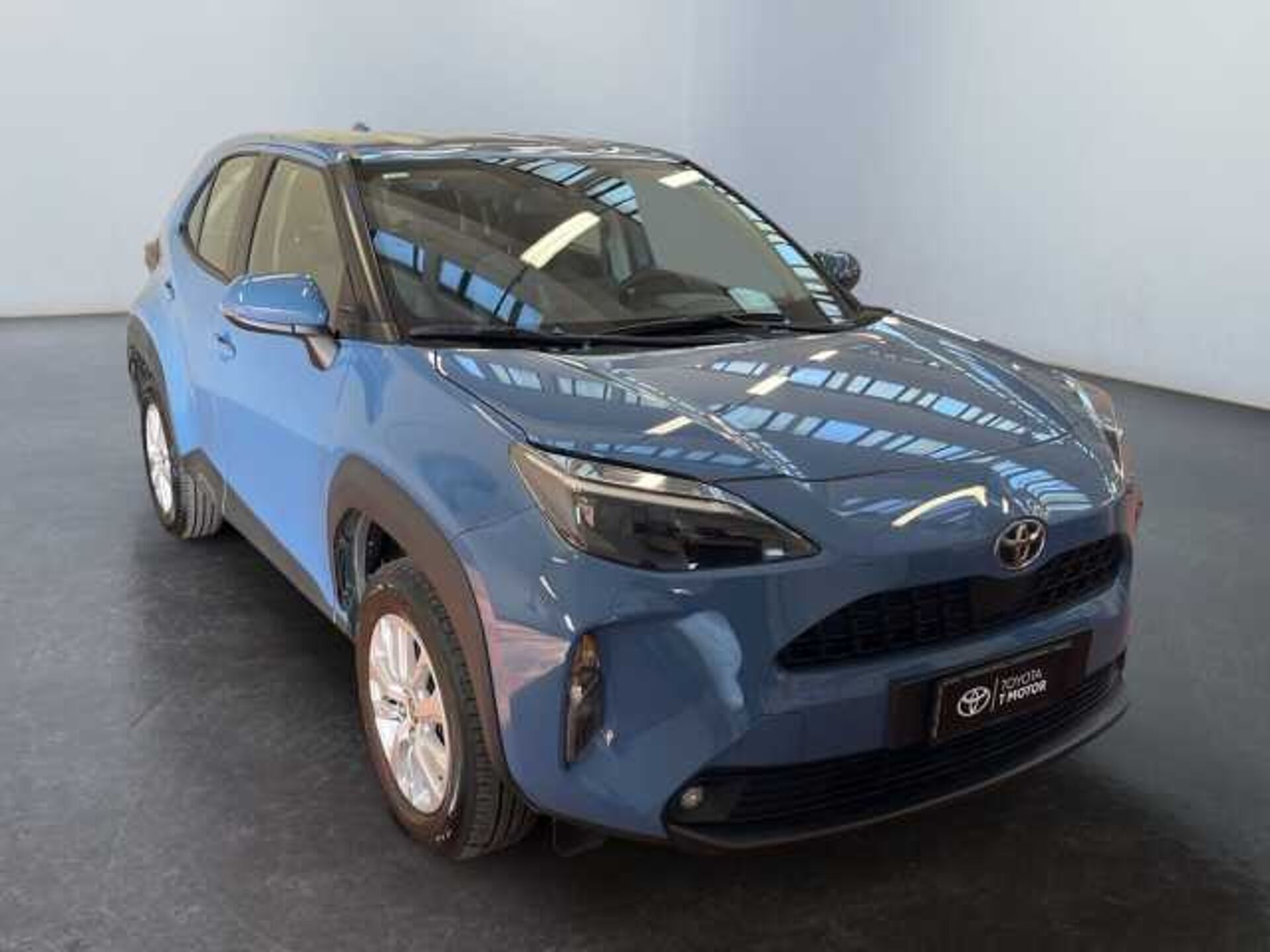 Toyota Yaris Cross 1.5l - Blu