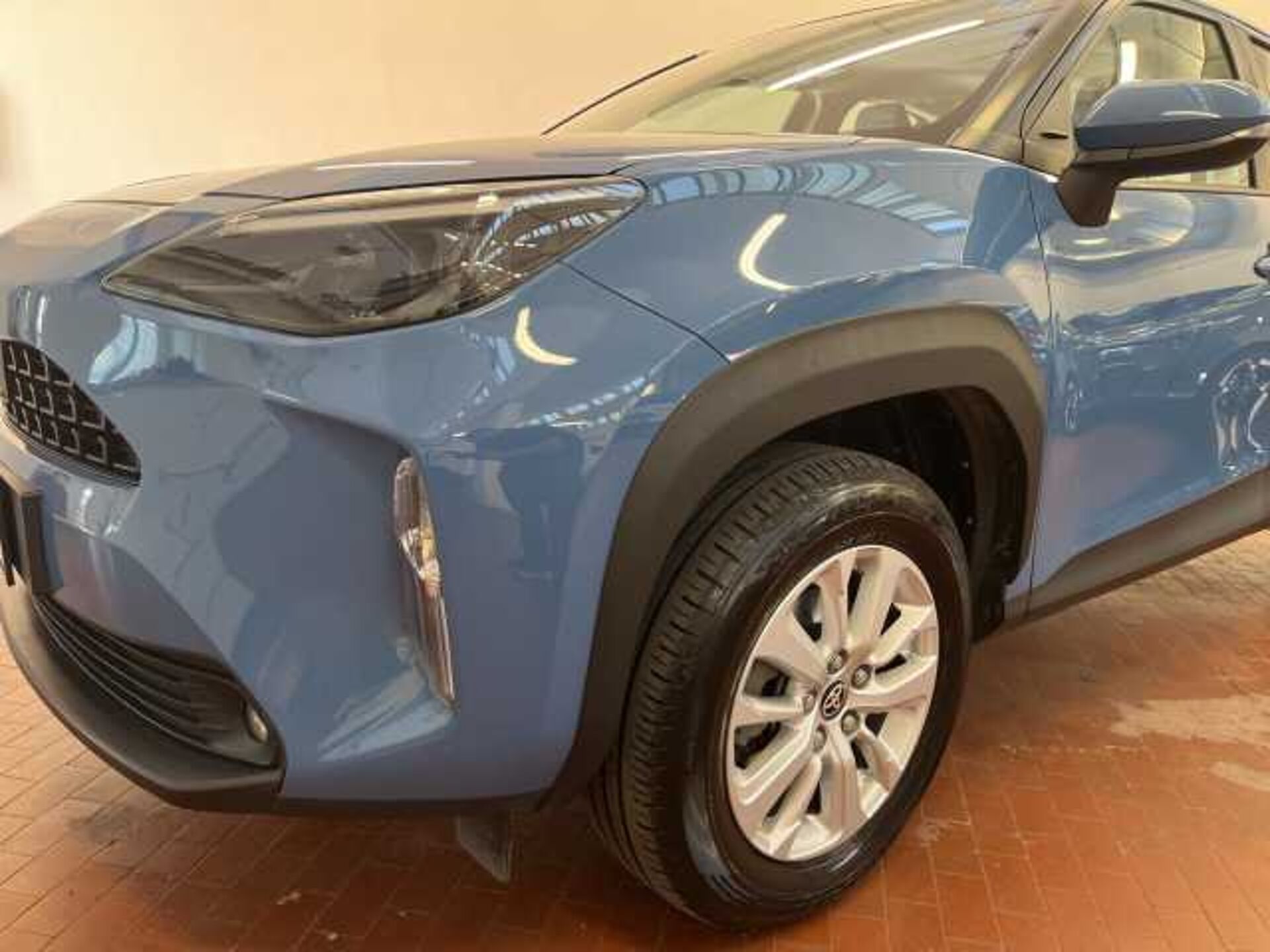 Toyota Yaris Cross 1.5l - Blu