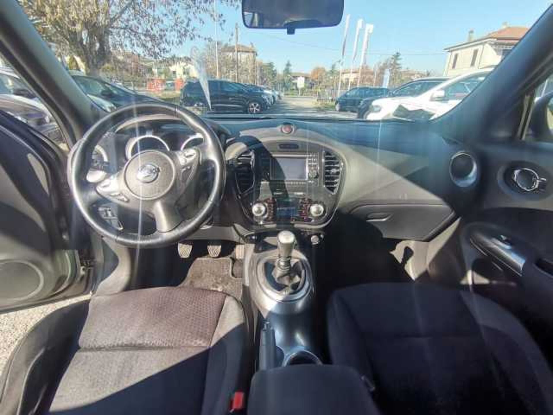 Nissan Juke 1.5l - Grigio scuro