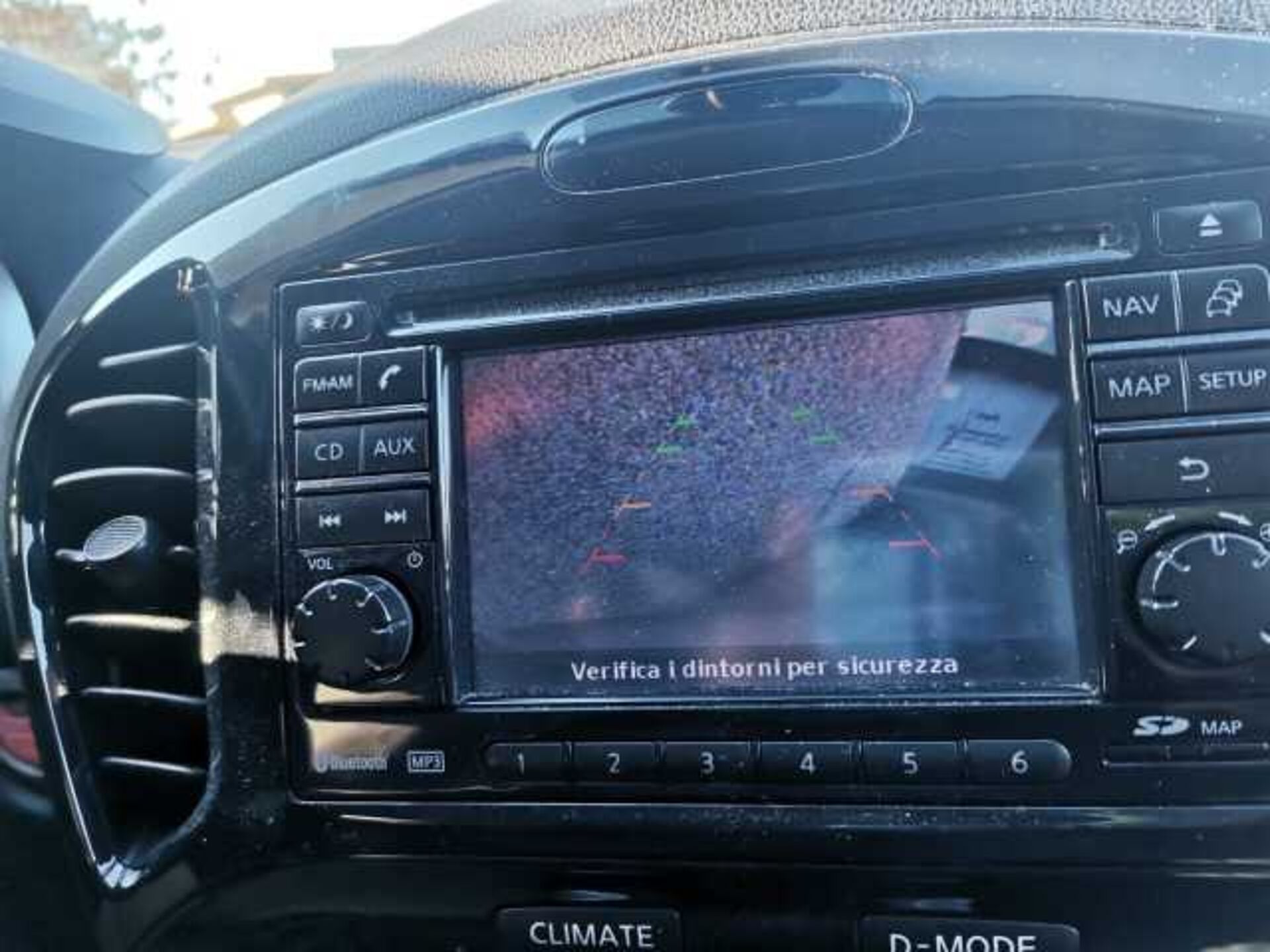 Nissan Juke 1.5l - Grigio scuro