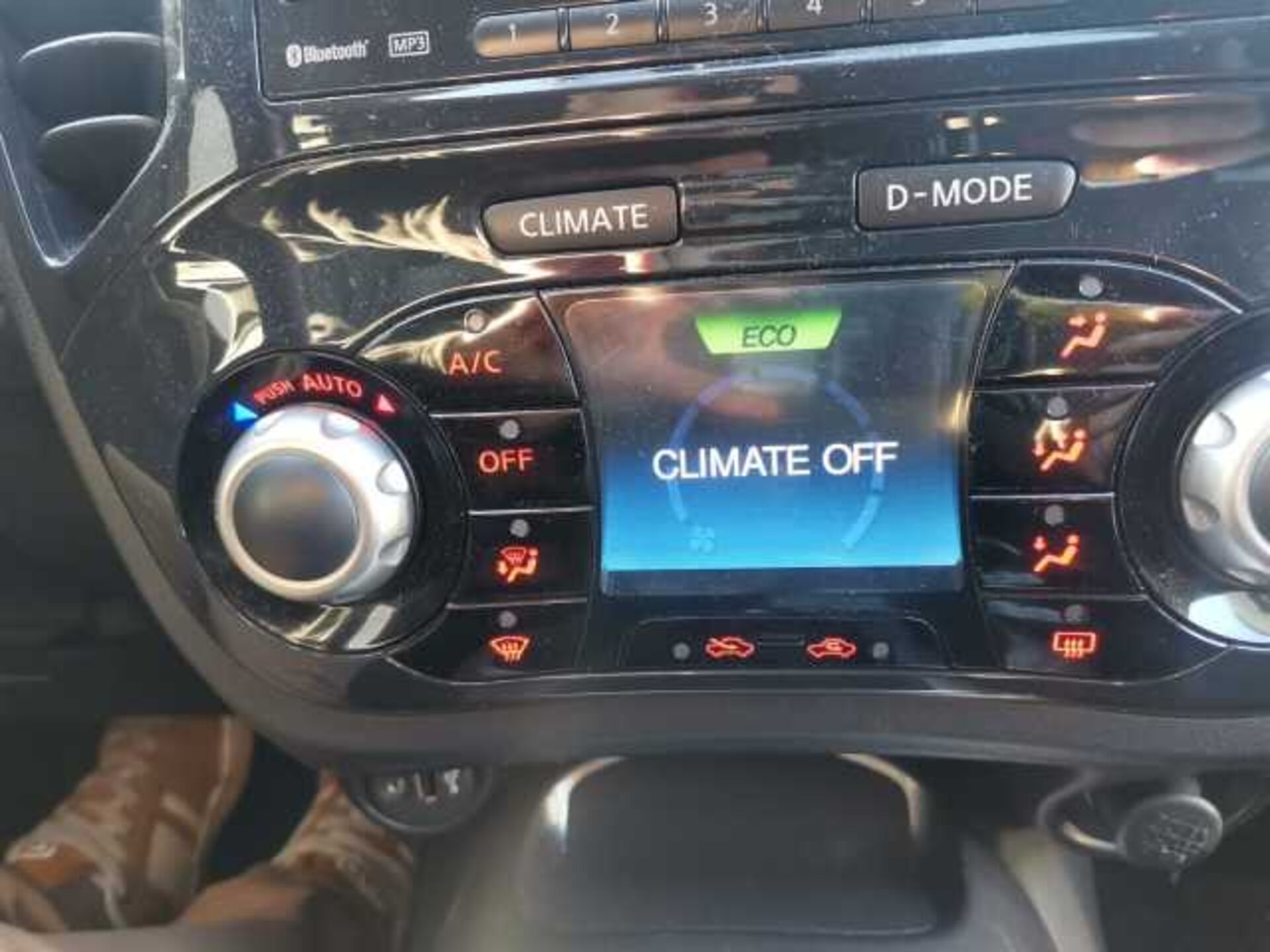 Nissan Juke 1.5l - Grigio scuro