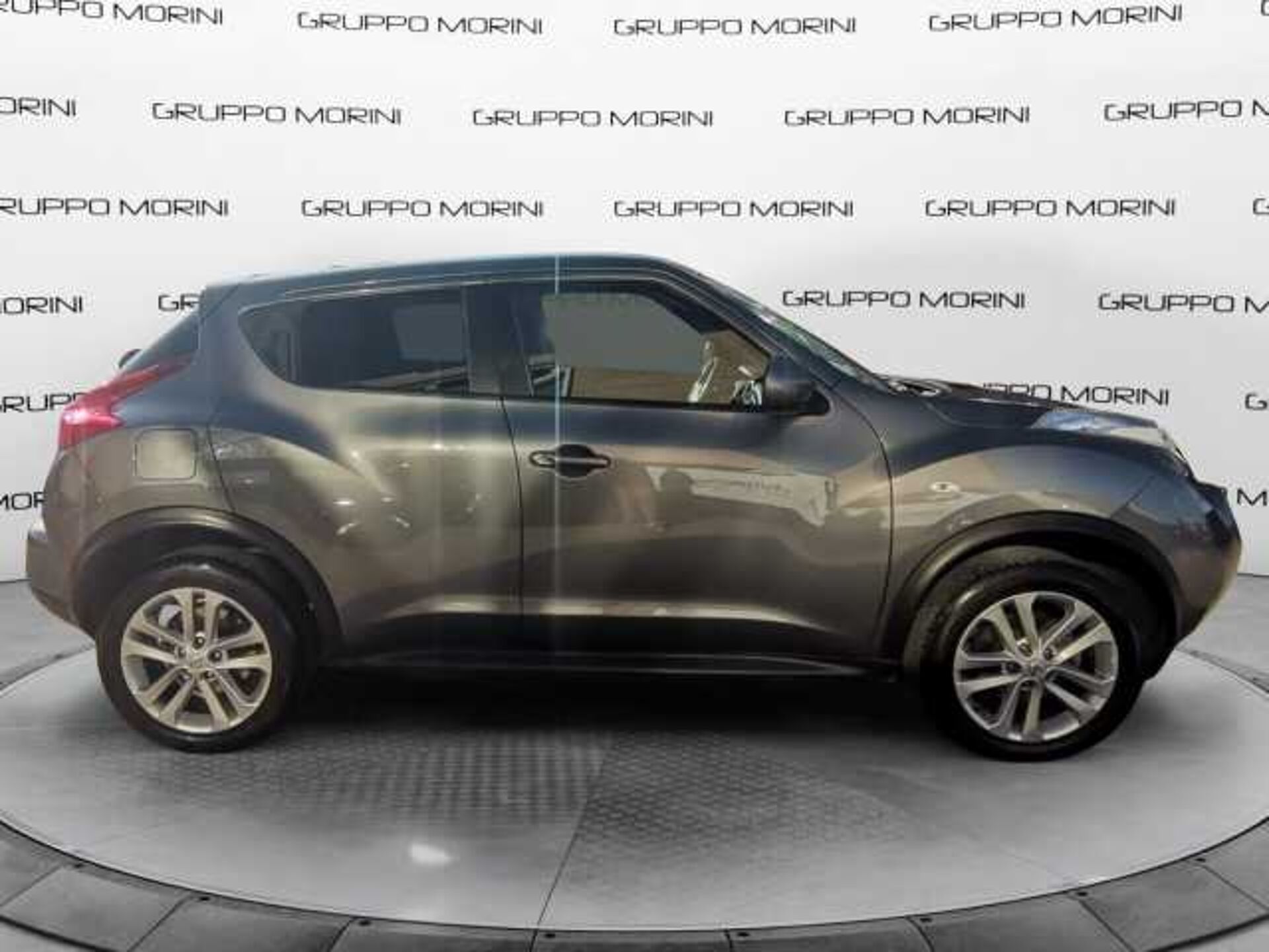 Nissan Juke 1.5l - Grigio scuro