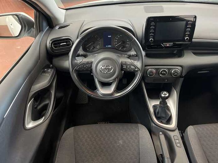Toyota Yaris 1l
