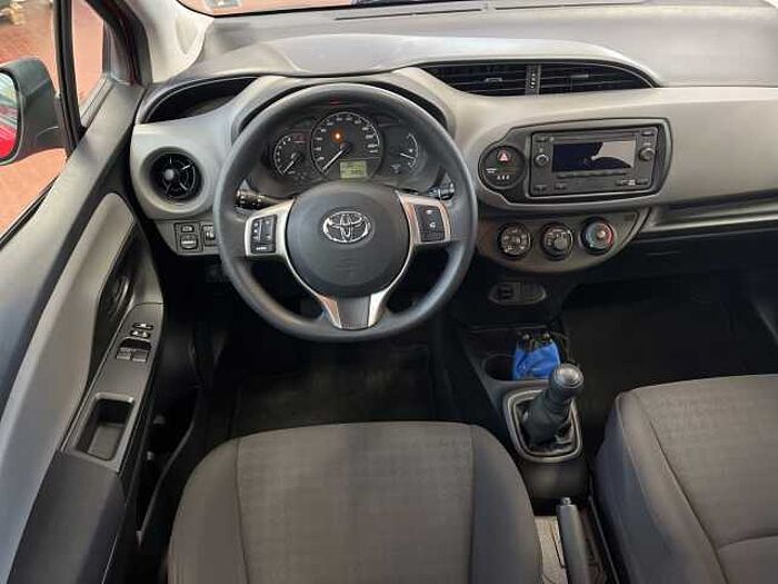 Toyota Yaris 1l