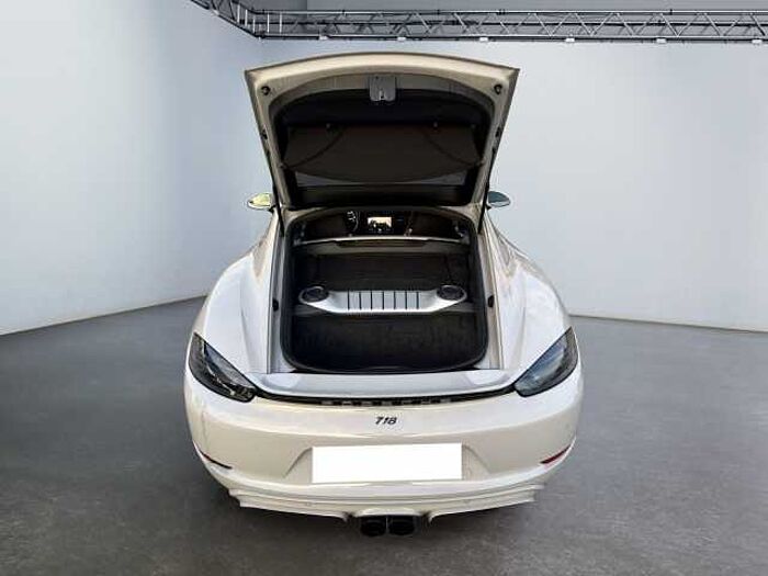 Porsche 718 2l