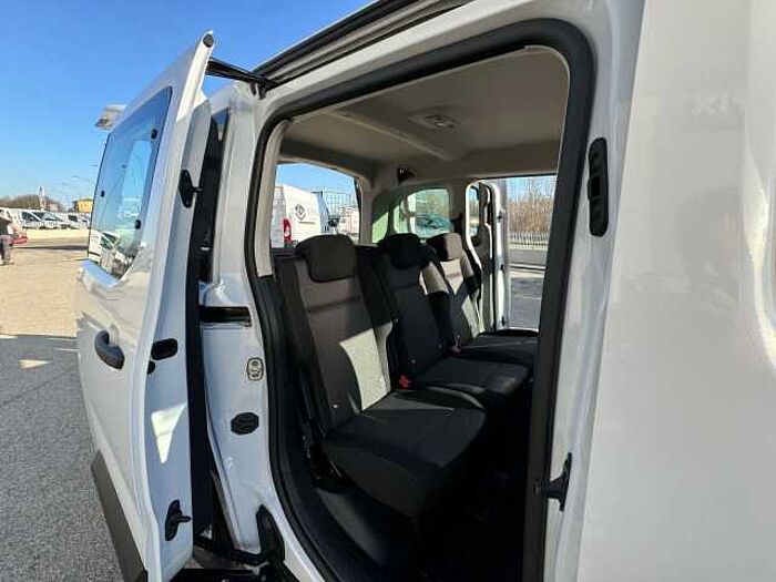 Toyota Proace City Verso 1.2l