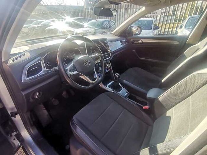 Volkswagen T-Roc 1l