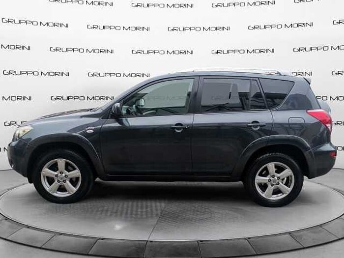 Toyota RAV4 2.2l