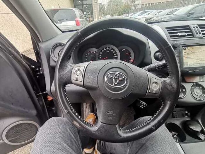 Toyota RAV4 2.2l